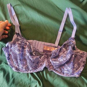 Lilac Flowers bra! Size 40D